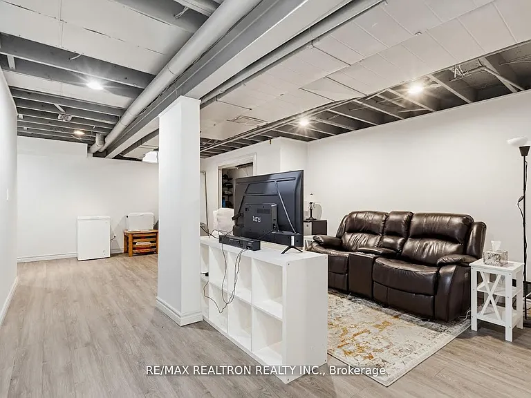 81 Valridge Dr #35 — Photo 26