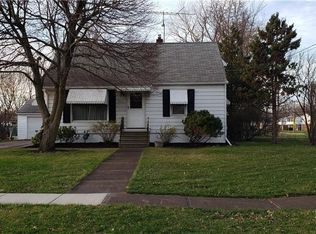 2935 Crehore St, Lorain, OH 44052