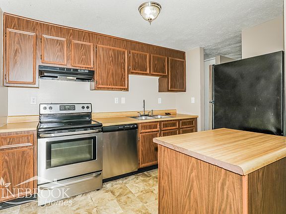 5th image of 6611 Latona Dr