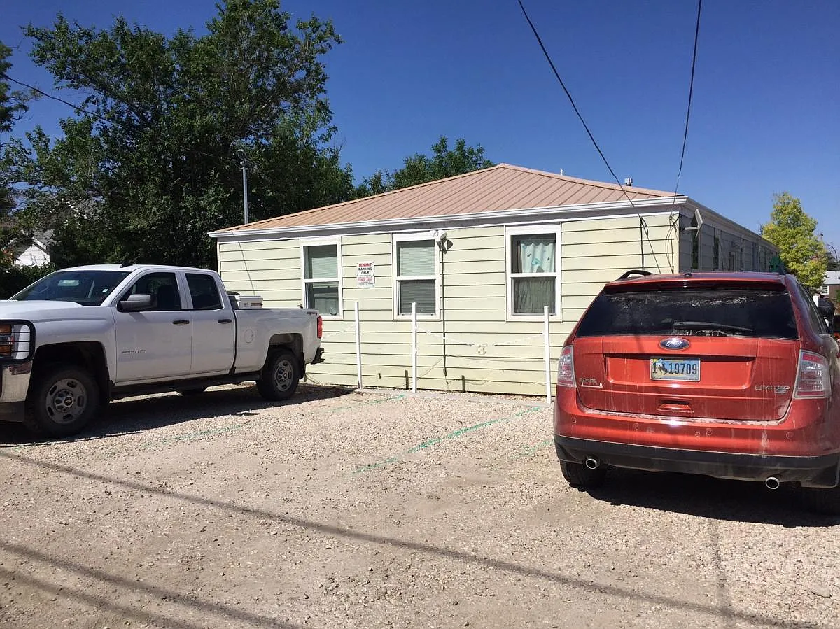 Building Photo - 519 S Jackson St #3