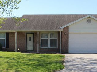 318 Wind Ridge Trl, Berne, IN 46711