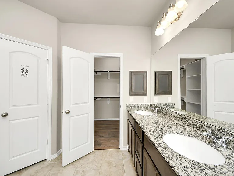 23918 Via Viale Dr — Photo 21