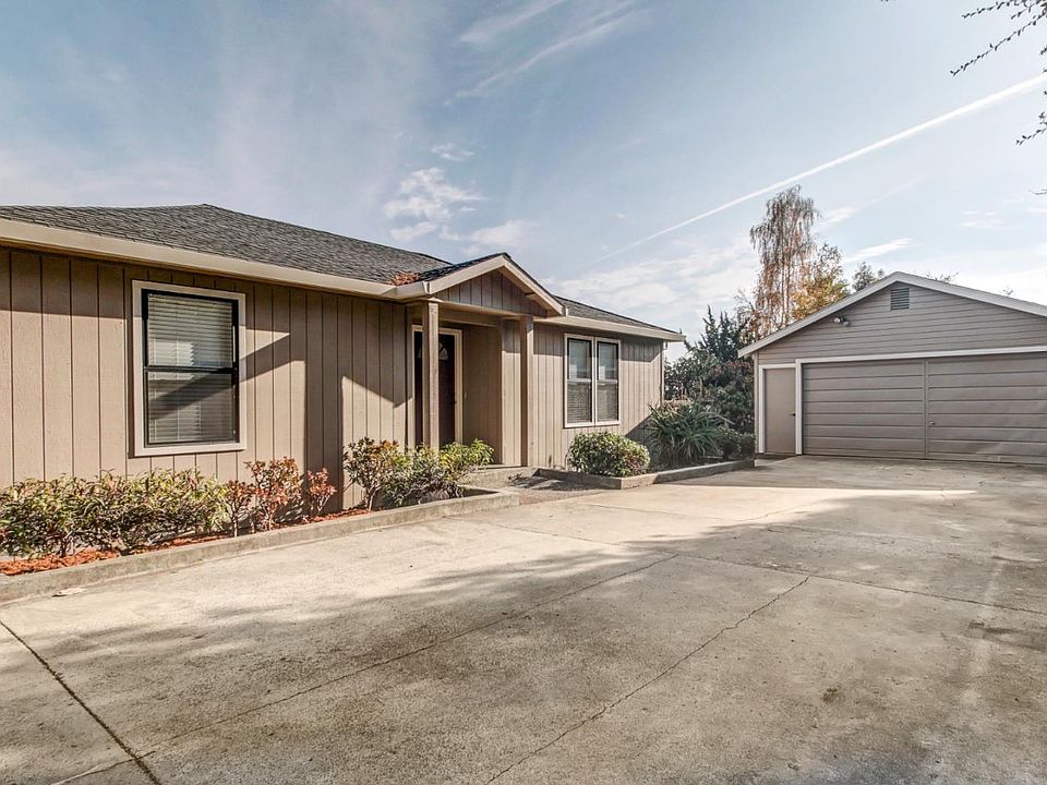 134 Fernside St Santa Cruz CA 95060 Zillow