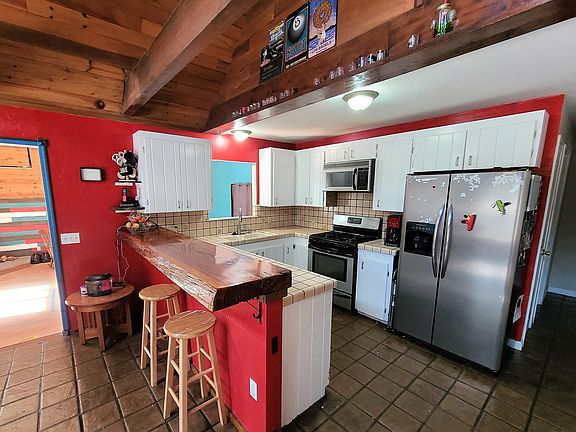5th image of 33324 Northwood Dr