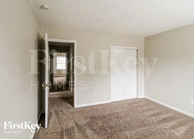 1739 Killian Hill Rd SW — Photo 13