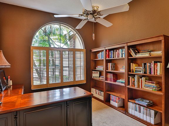 4th image of 9326 Wellington Park Cir