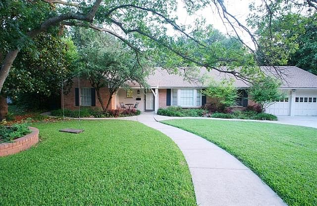 1st image of 3809 Wooten Dr