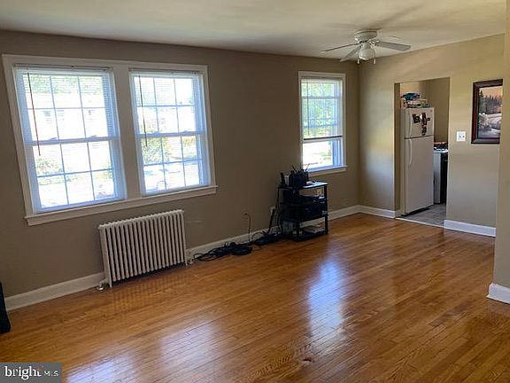 4th image of 1100 N Kenilworth St #7