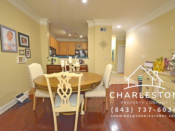 2244 -413 Ashley Crossing (3) WM_09092022