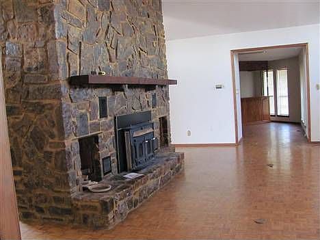 4th image of 20564 N County Road 4570