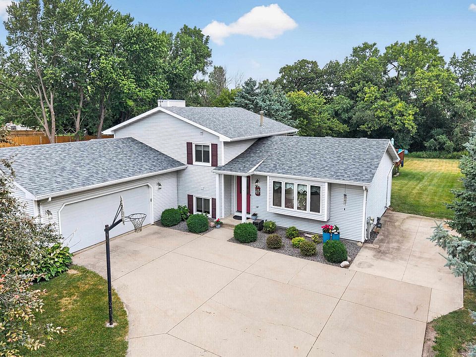 1st image of 80 Johnson Ave
