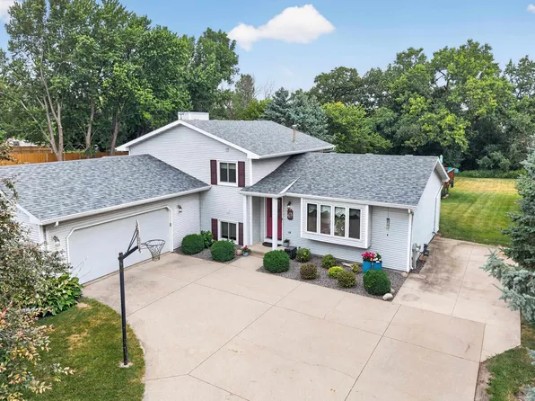 80 Johnson Ave, Oshkosh, WI 54902