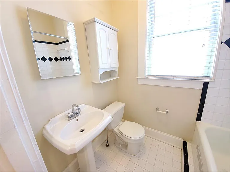1144 Blue Ridge Ave NE #7 — Photo 8