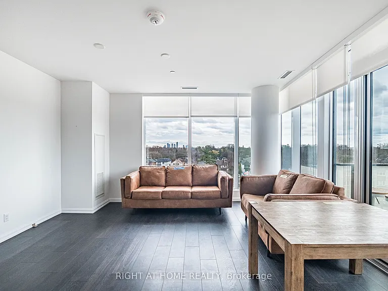 4208 Dundas St W #513 — Photo 11