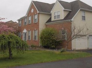 19 Long Meadow Rd, Royersford, PA 19468