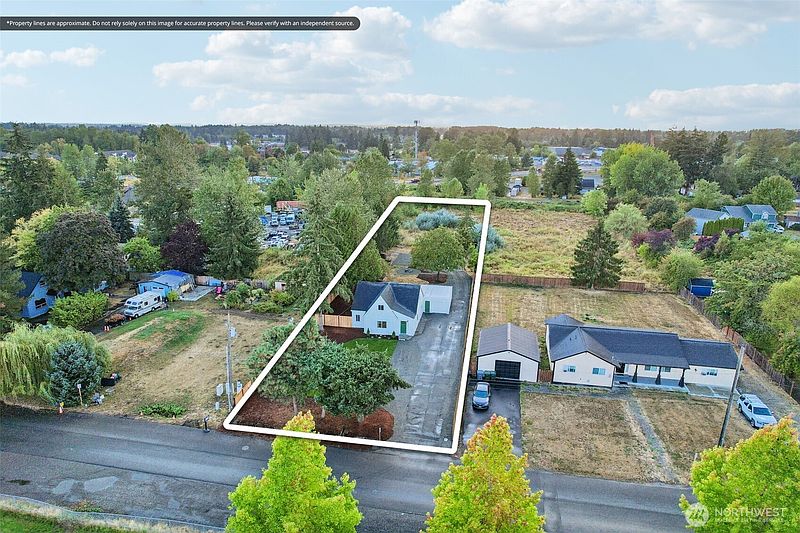 2nd image of 10522 22nd Avenue E
