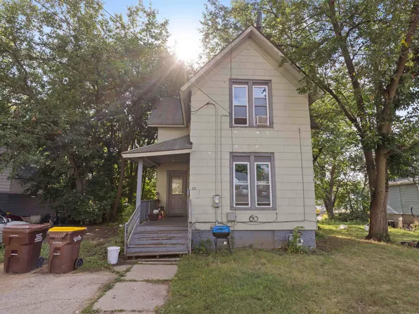 828 N Winnebago St, Rockford, IL 61103