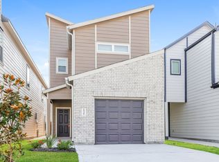 15346 Estrella W, Houston, TX 77073