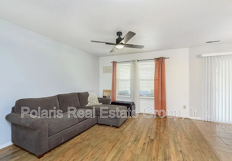 266 E Pine Ridge Dr — Photo 7