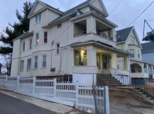 19 Lenox St, Hartford, CT 06112