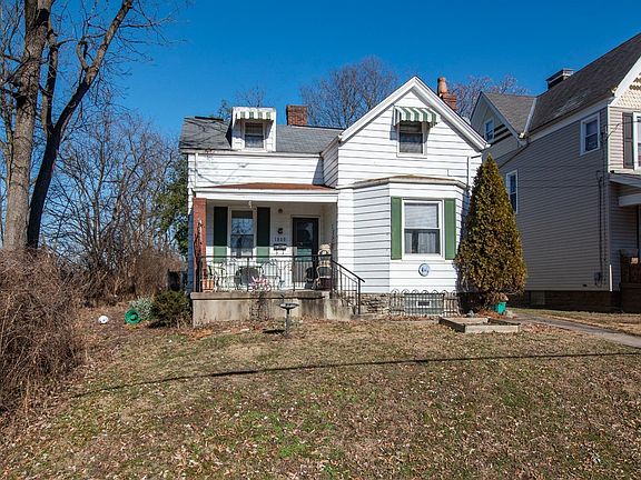 2nd image of 1800 Maple Ave