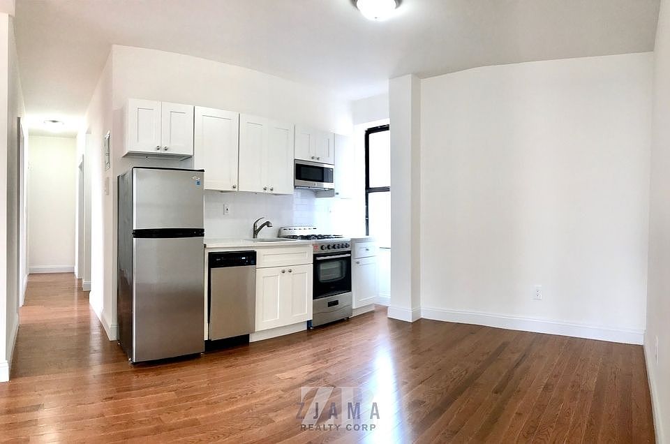 1st image of 403 Saint Johns Pl APT 3A