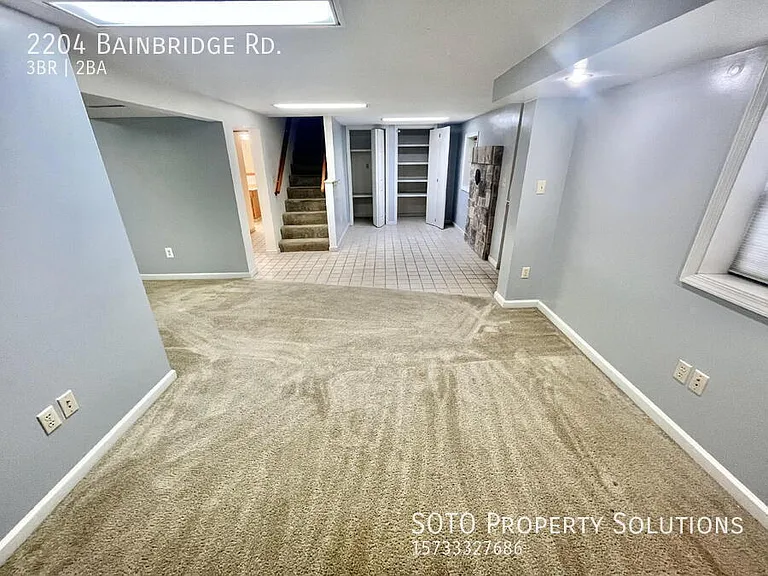 2204 Bainbridge Rd — Photo 35