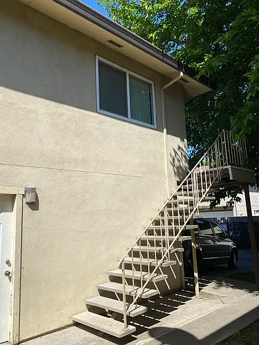 9067 Folsom Blvd #4 Photo 1