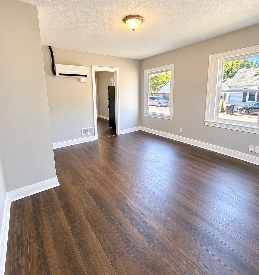 834 Camden Avenue - 1 — Photo 4