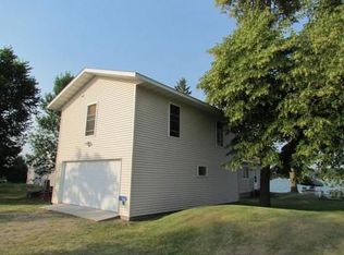 11641 Lake Eunice Dr, Detroit Lakes, MN 56501