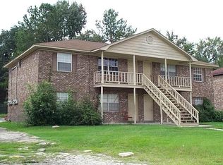 2516 Oak Forest Dr, Savannah, GA 31404
