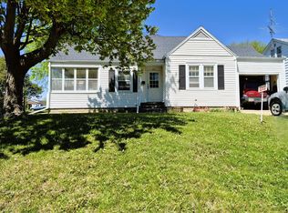 612 W Mason St, Polo, IL 61064