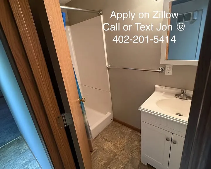 90 Country Club Rd — Photo 13