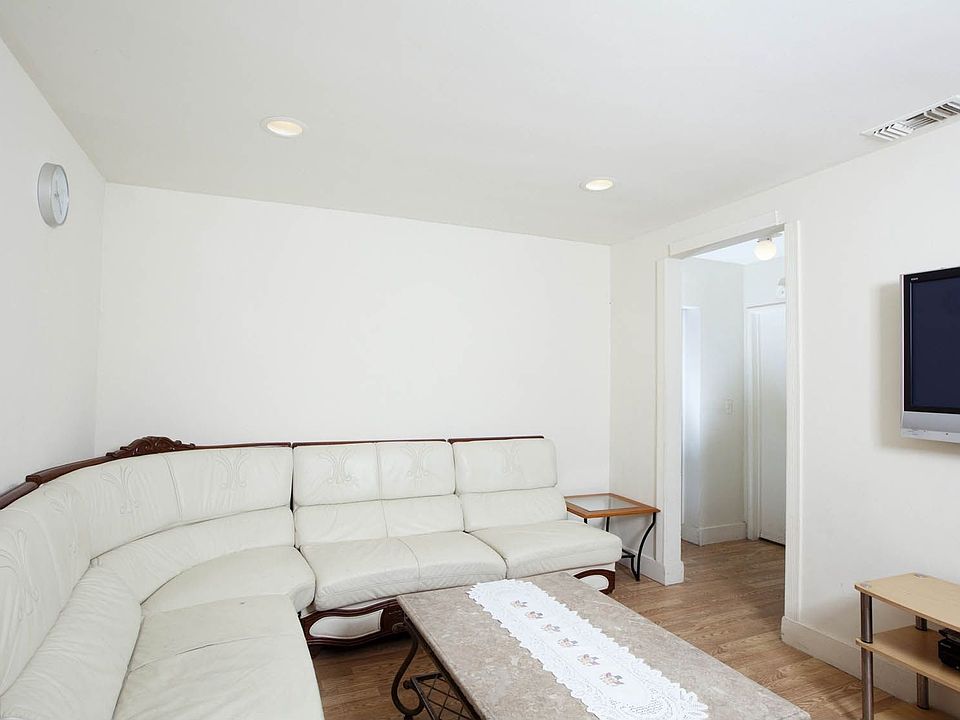 1st image of 7841 Jayseel St