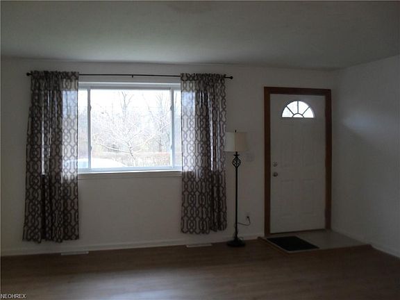 3rd image of 4381 Homestead Dr
