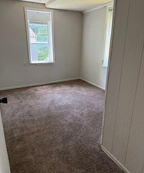 117 S Fairview Ave — Photo 3