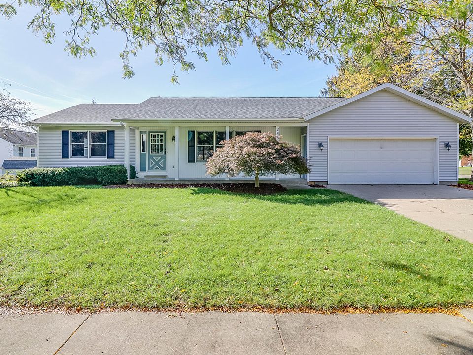 1st image of 286 E Meadow Ct