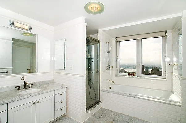 Rented by RSNY Realty | media 51