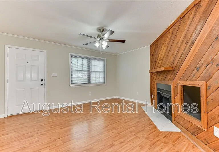 208 W Buena Vista Ave #1 — Photo 5