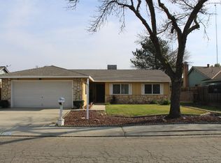 1408 Pepper Tree Ln, Modesto, CA 95355