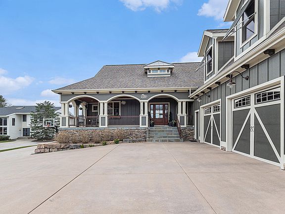 3rd image of 18029 Hammond Bay Dr