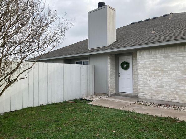 209 Axis Deer Trl UNIT A, Hutto, TX 78634