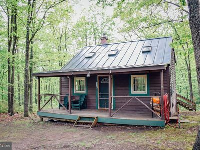 124 Wild Boar Rd, Paw Paw, WV, 25434