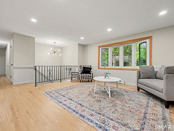 5th image of 1 Winfield Avenue