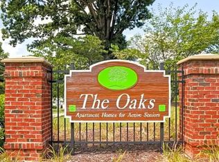 The Oaks Apartment +55, Triangle, VA 22172
