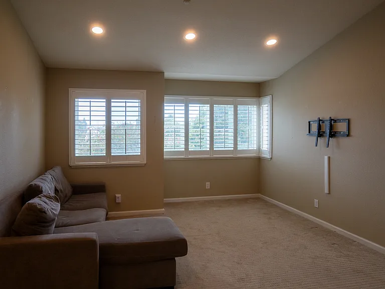4241 Remora Dr — Photo 14