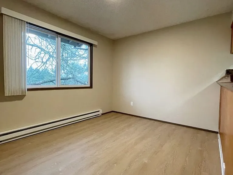 Spacious 2-bedroom apartment homes conveniently located! — Photo 10