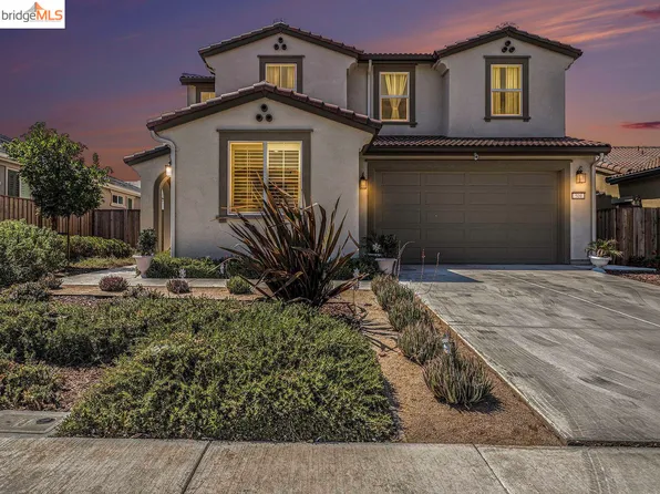 509 Marathon Dr, Oakley, CA 94561