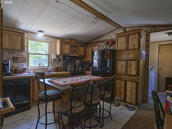 5th image of 22120 NE 188th Ave