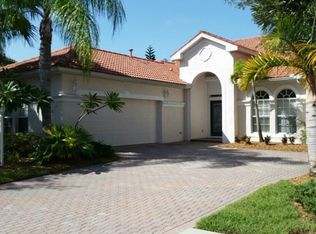 7622 Desert Inn Way, Lakewood Ranch, FL 34202